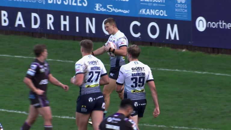 Watch highlights as Leeds Rhinos earned a tight 20-18 victory away to Wakefield in Sunday's Betfred Super League 