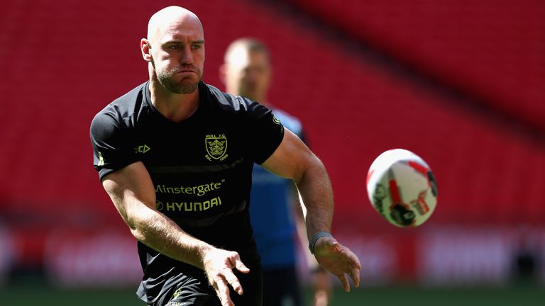 Ellis captained Hull to back-to-back Challenge Cup titles in 2016 and 2017