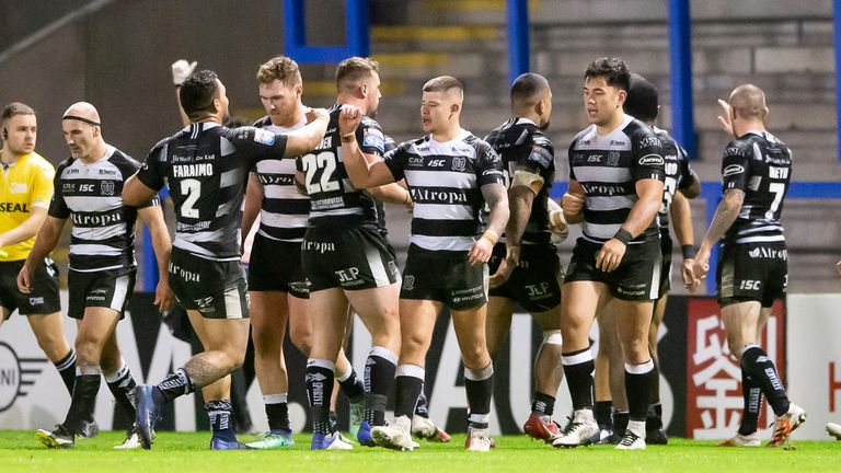 Highlights of Hull FC's 27-14 win over Warrington in the Super League play-offs. 