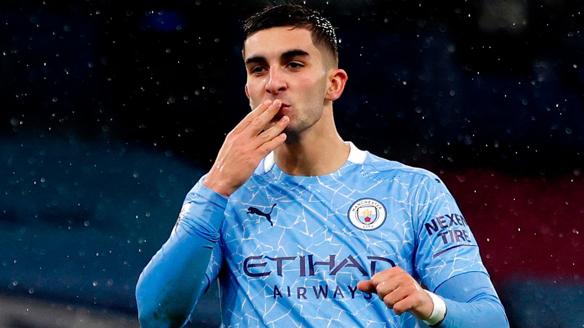 City coast past passive Newcastle to jump four places