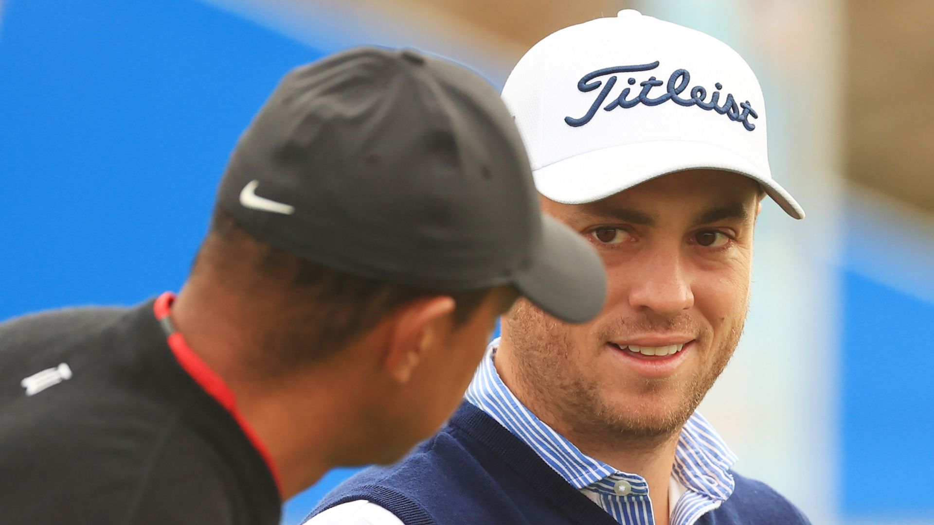 Team Thomas claim title; Team Woods five back