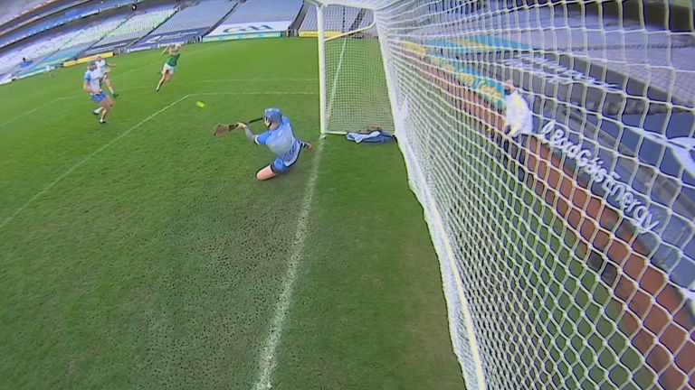 O'Keeffe pulled off a stunning double-save in the final
