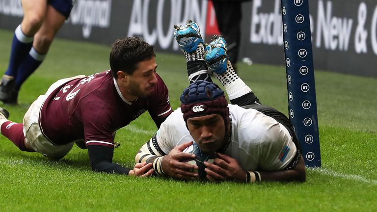 Nadolo crossed for the first try inside just two minutes at Murrayfield