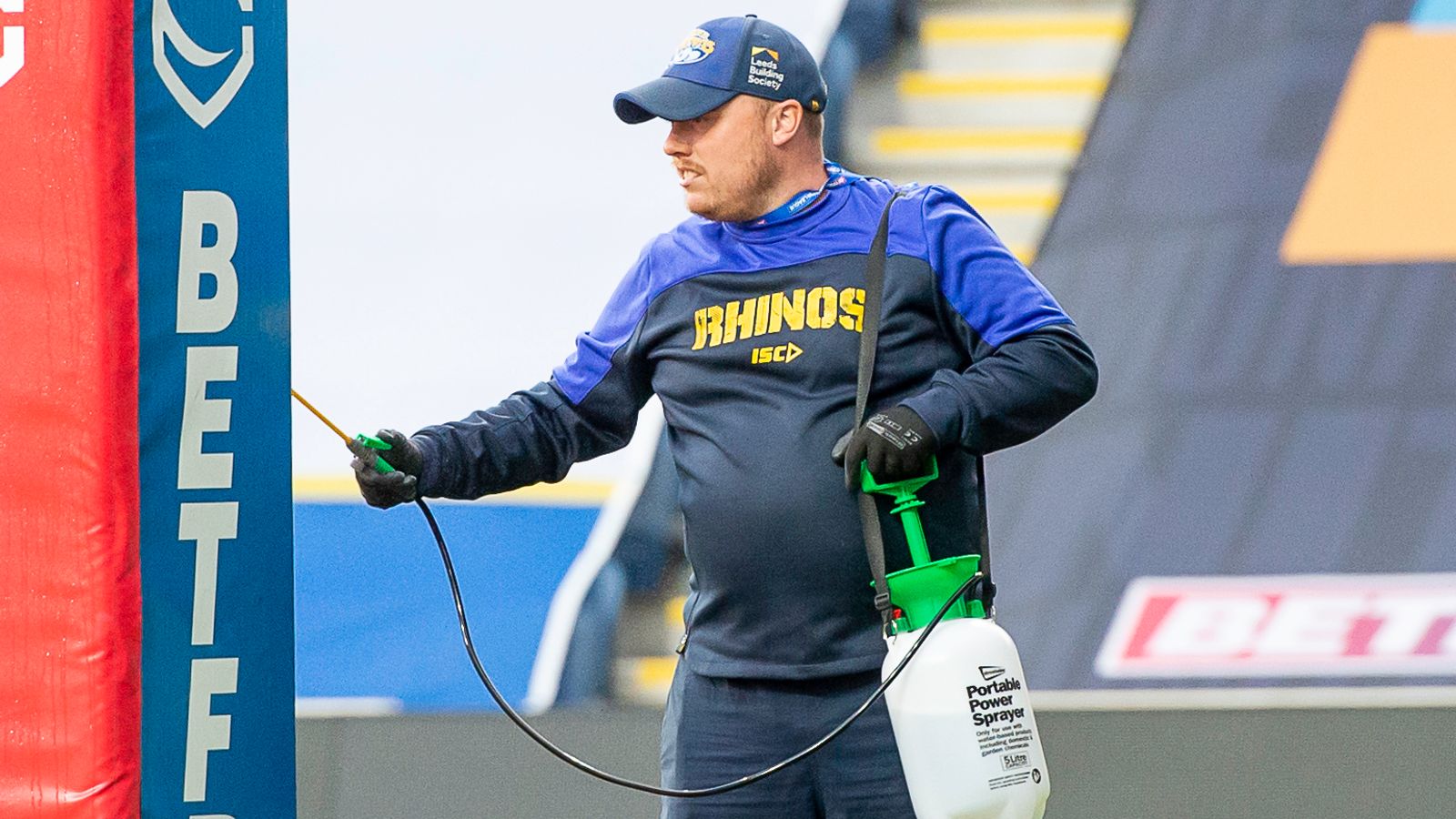 Leeds Rhinos close training ground as seven test positive ...