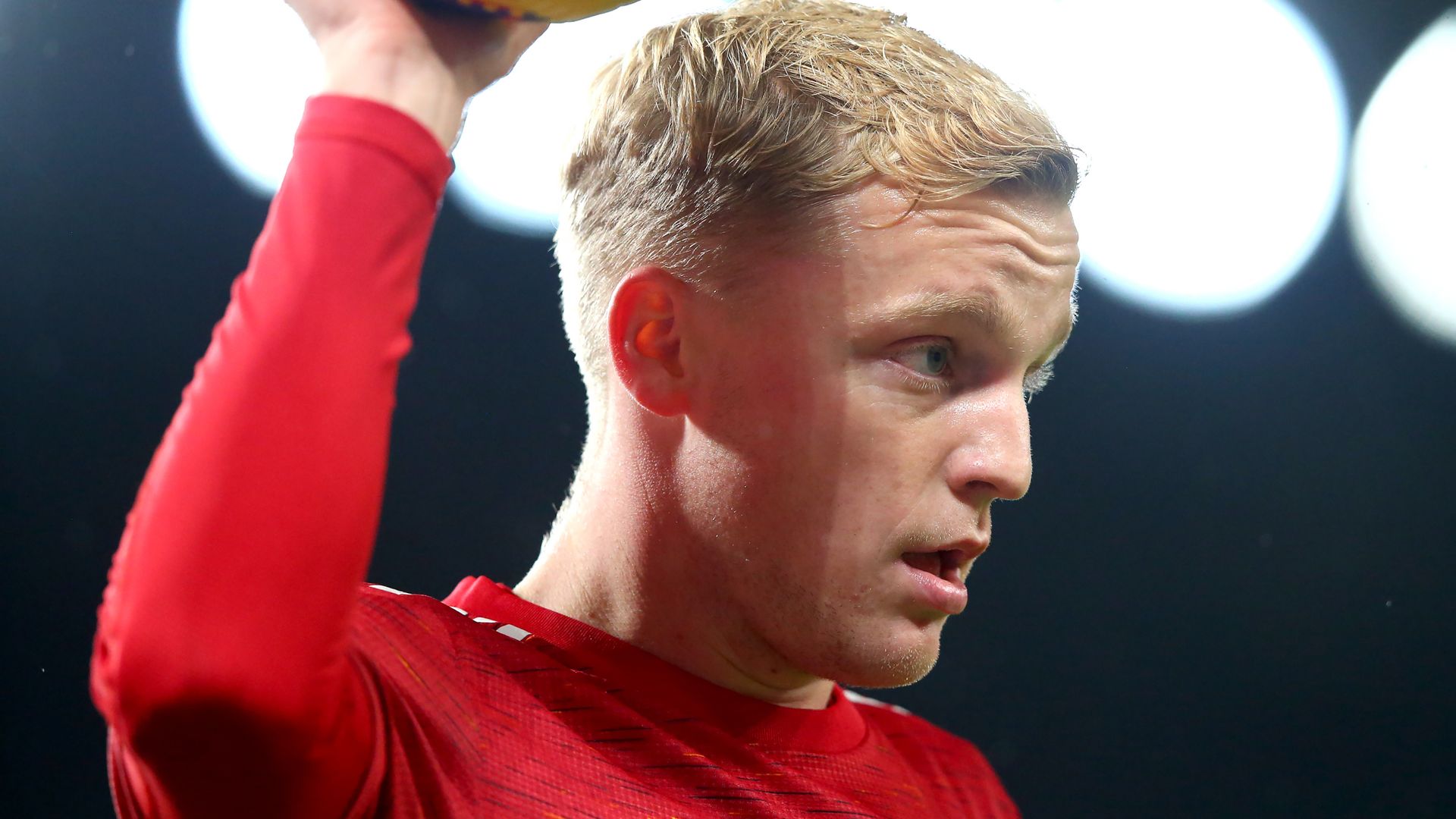 Ole: Van de Beek knows how much we rate him