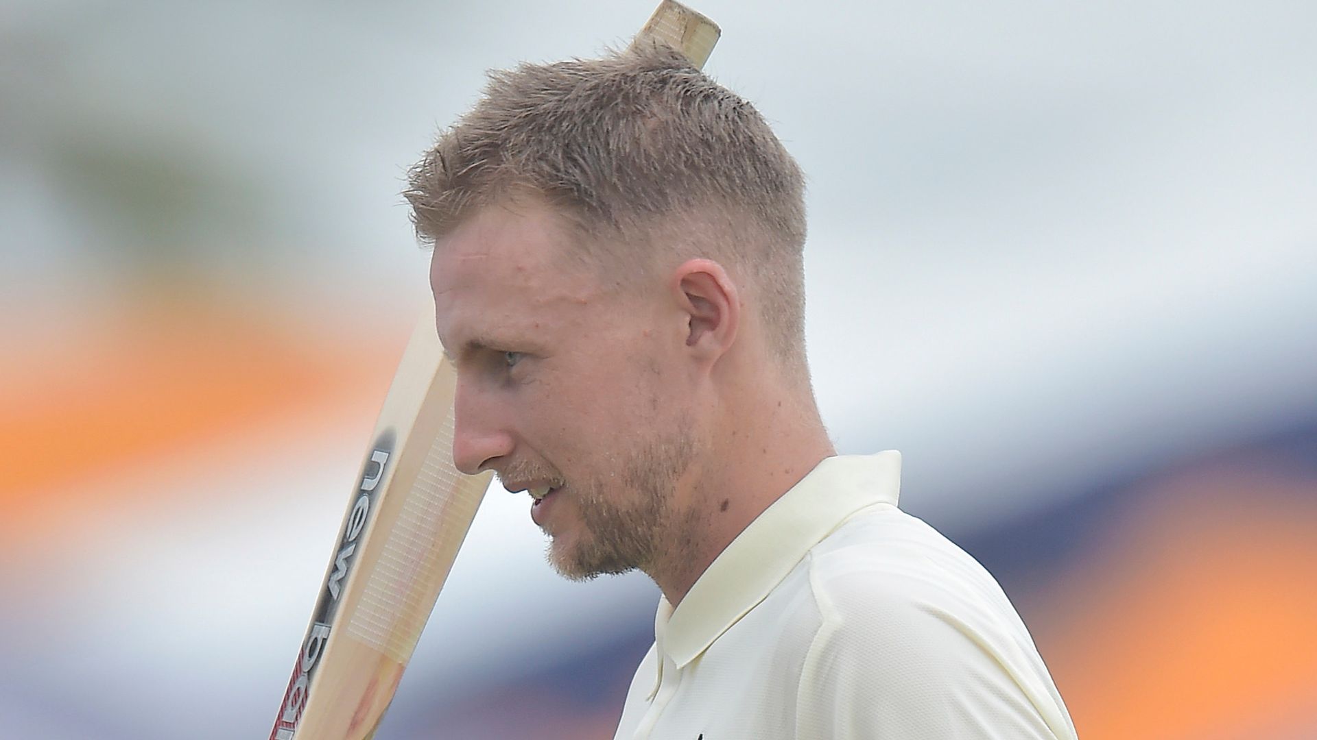 'Perfect Root batted out of this world'
