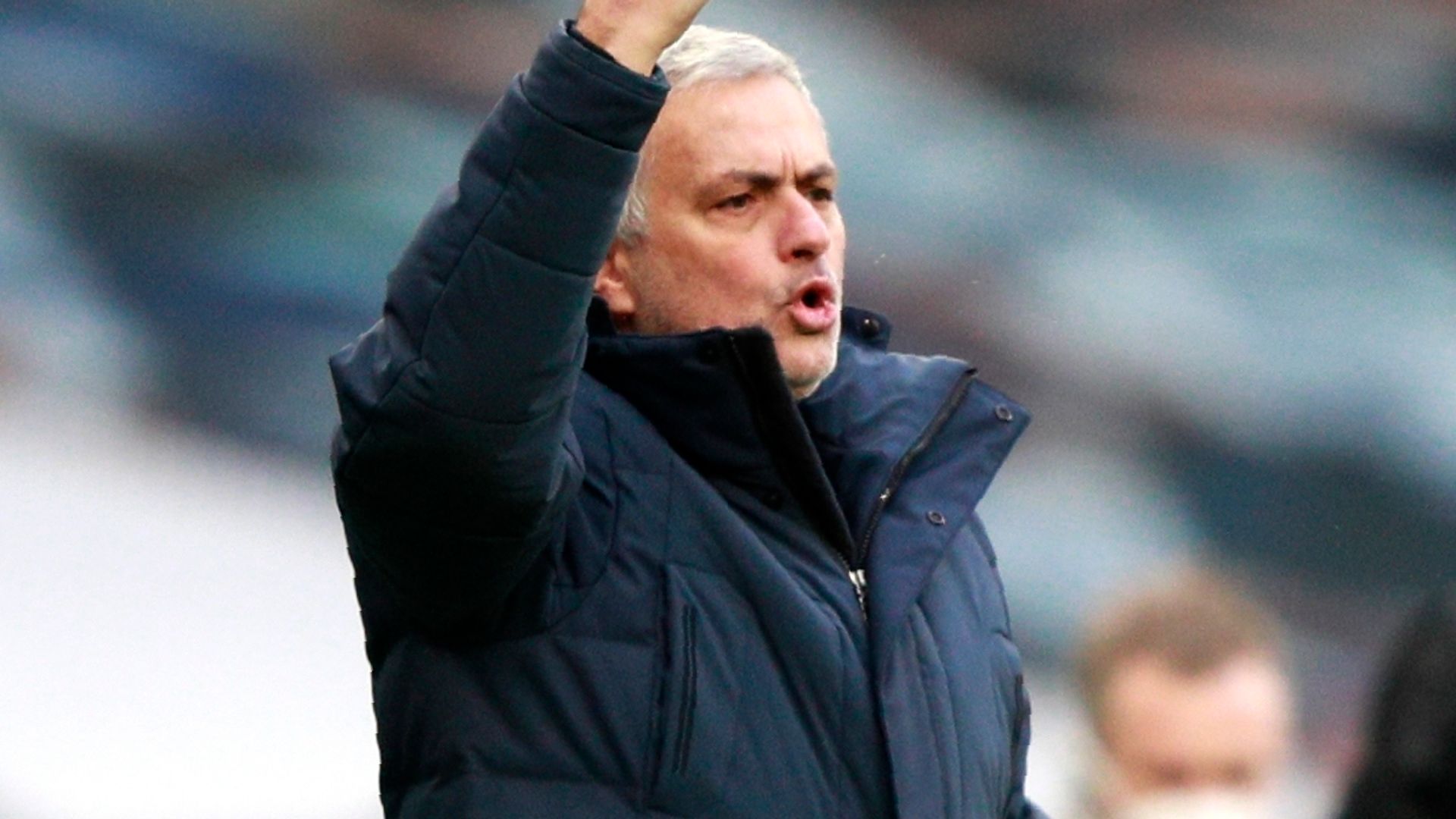 Jose: Fulham should apologise if they play strong side