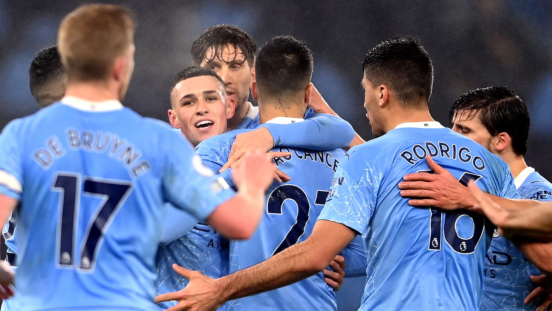 Foden sends City third against valiant Brighton