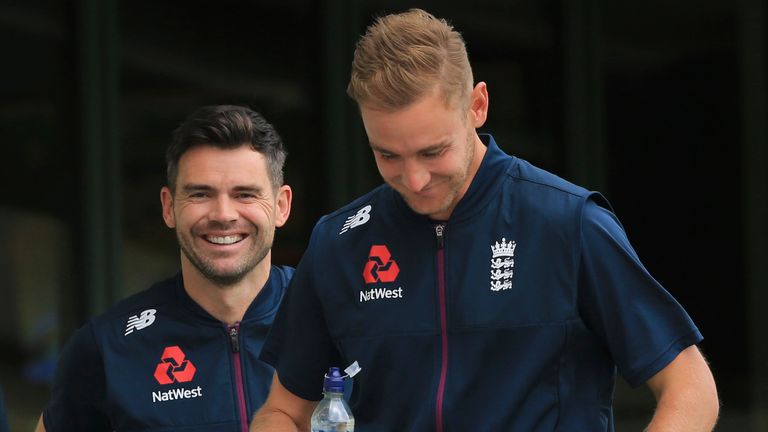 Broad (right) expects himself and James Anderson (left) to play together for England during the home summer