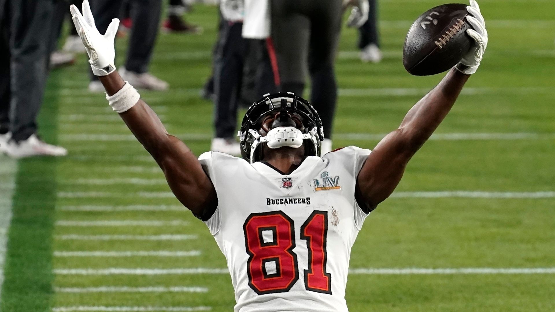 Comebacks & cast-offs to Super Bowl champions
