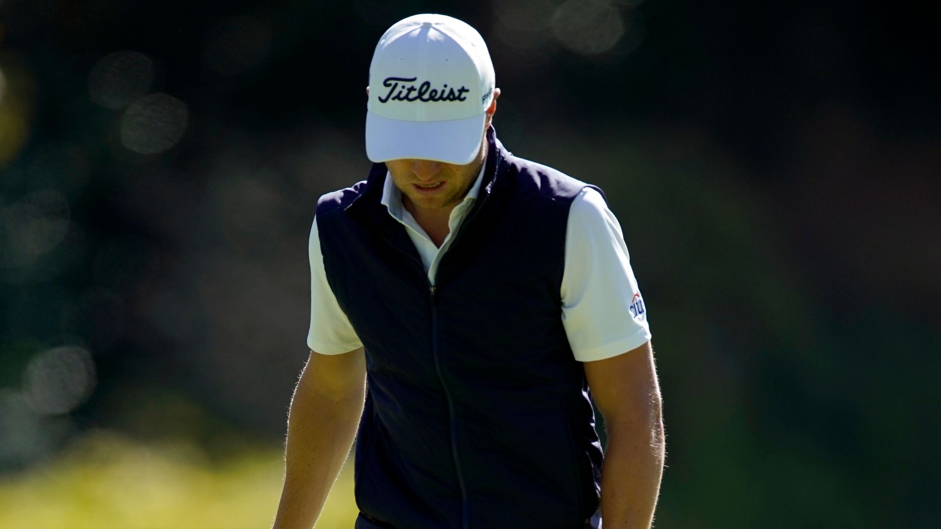 Thomas four-putts in early Riviera struggle
