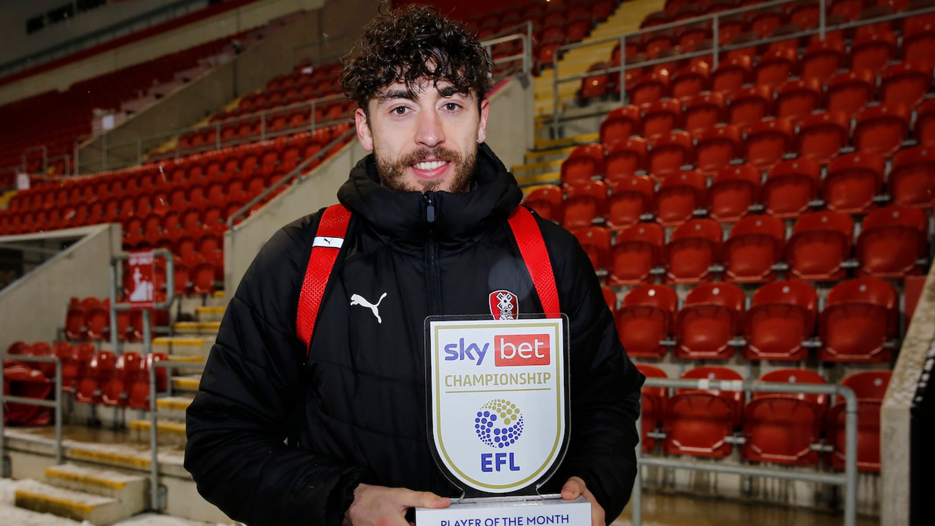 Crooks, Cooper win January Championship awards Crooks, Cooper win January Championship awards