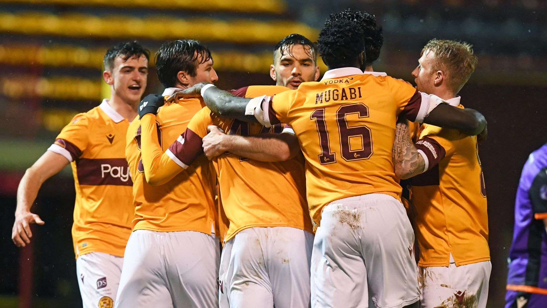 Cole and Long fire Motherwell past Dundee United