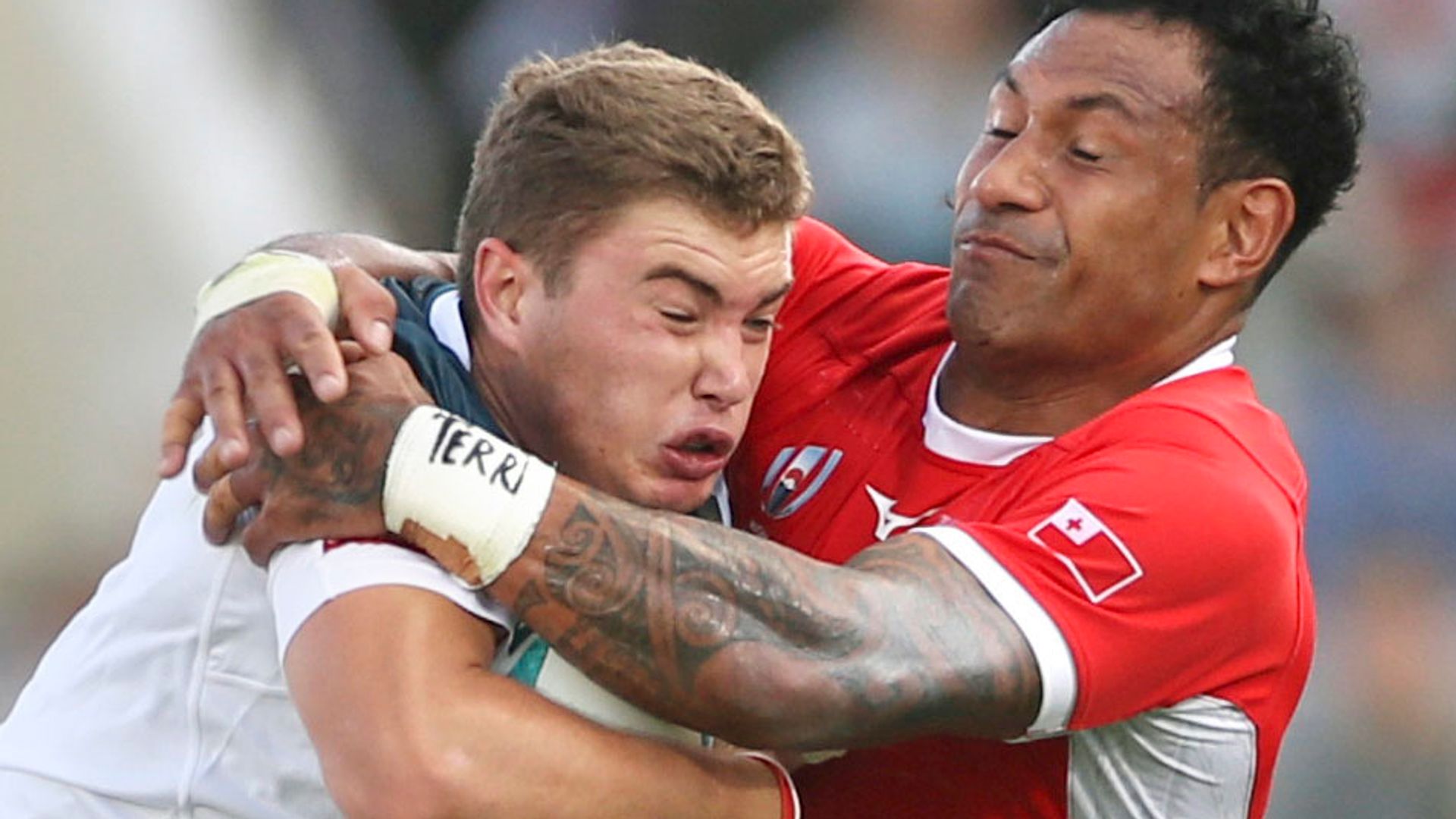 Saracens signs scrum-half De Haas