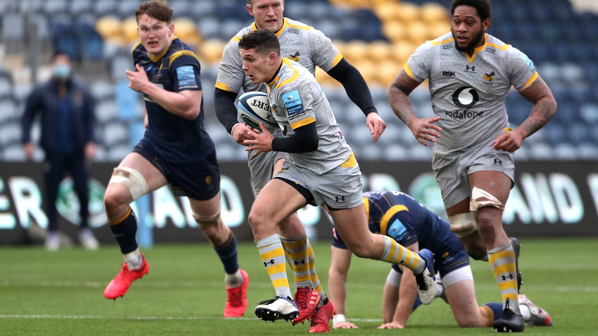 Wasps end losing streak as Worcester's woes continue