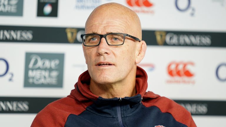 L'entraîneur de la défense anglaise John Mitchell a signé une prolongation de contrat pour la Coupe du monde de rugby 2023