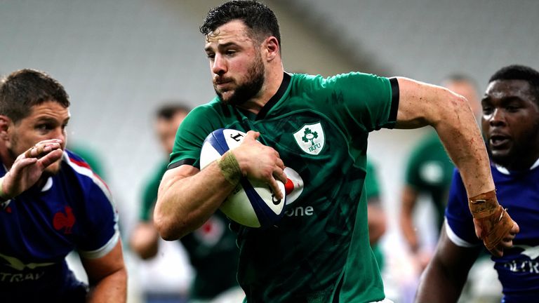 Robbie Henshaw scored a stunning solo try in Paris last year