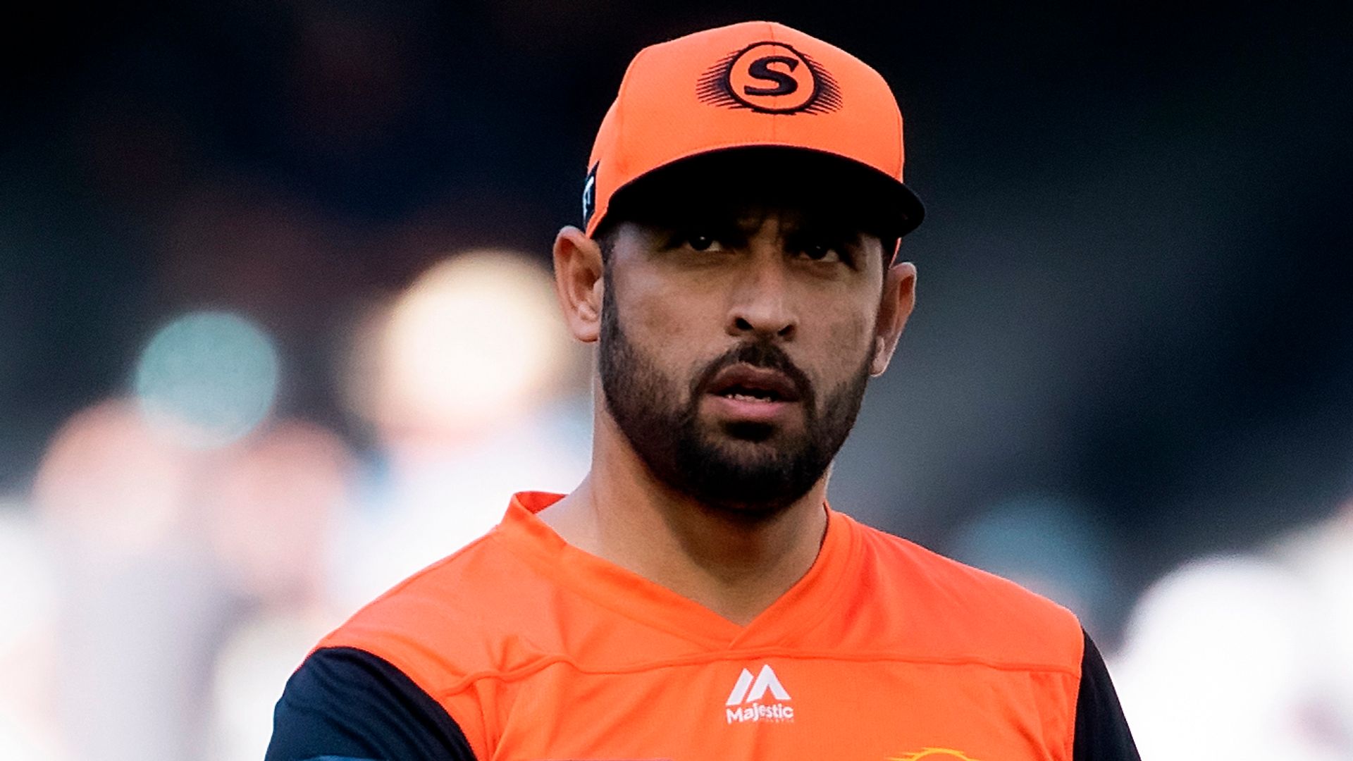 Delayed start to PSL game after positive Covid-19 test