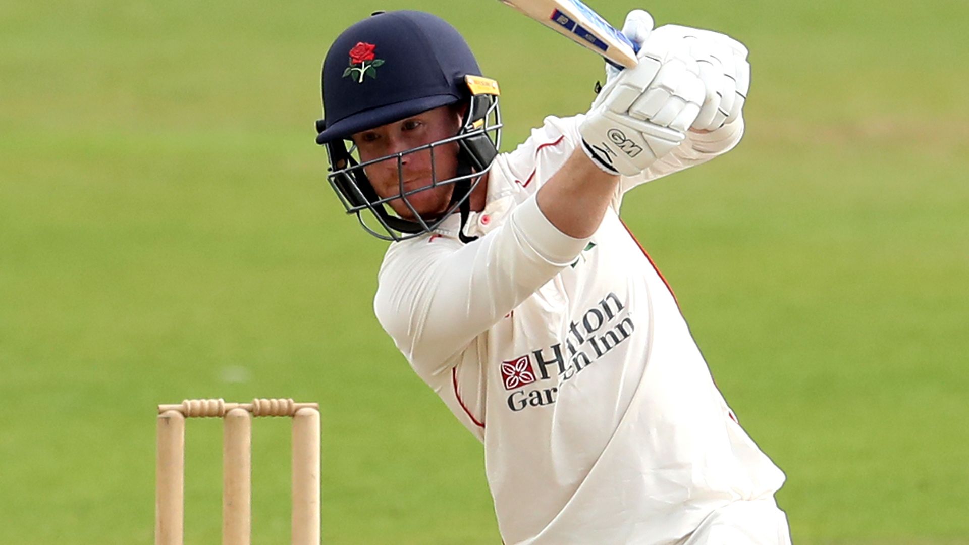 Lancs keeper Davies to join Warwickshire