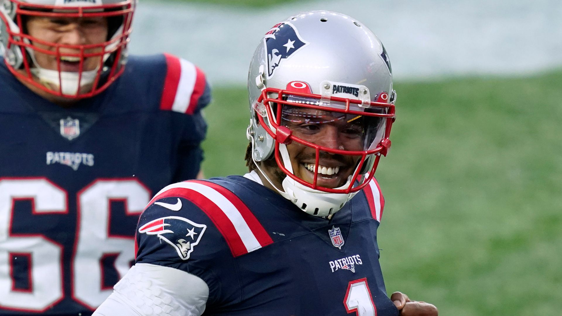 Patriots re-signing Cam Newton on one-year deal