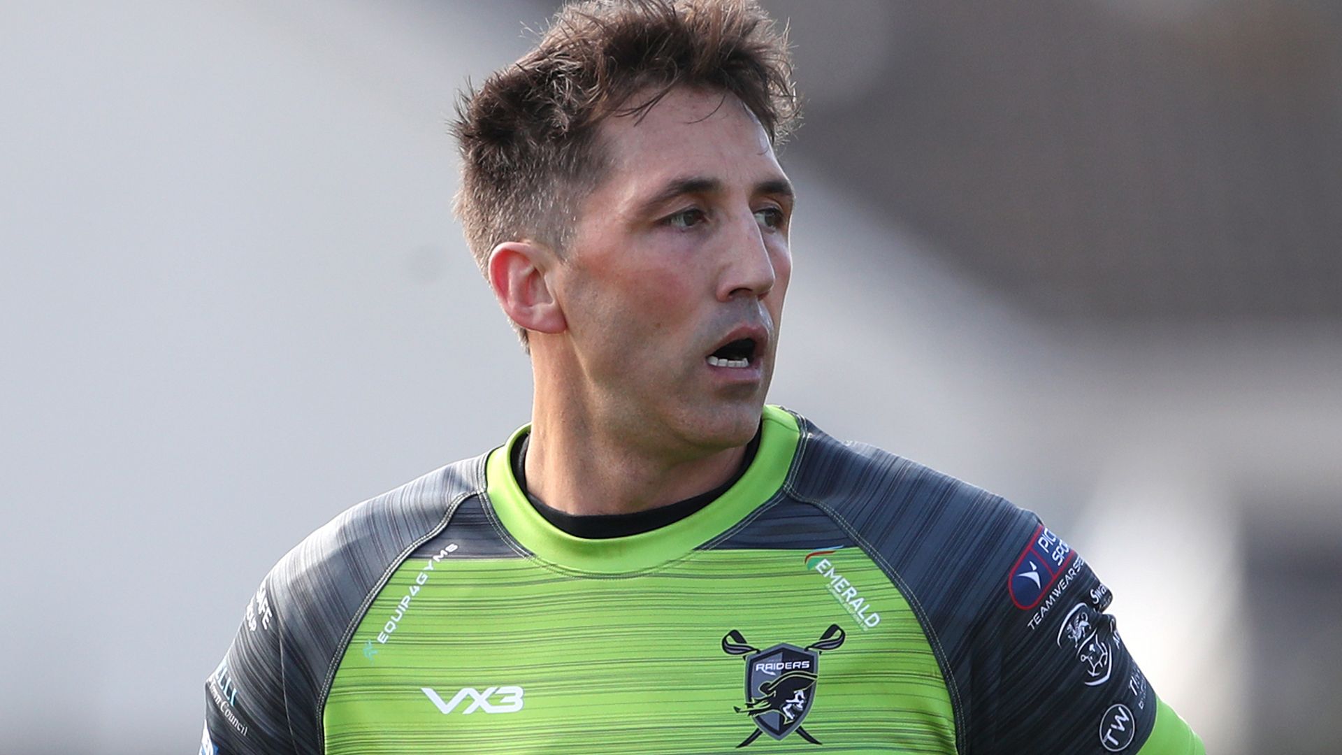 Henson's debut ends in heavy defeat for Raiders