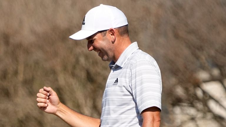 Garcia will now play MacKenzie Hughes on Saturday
