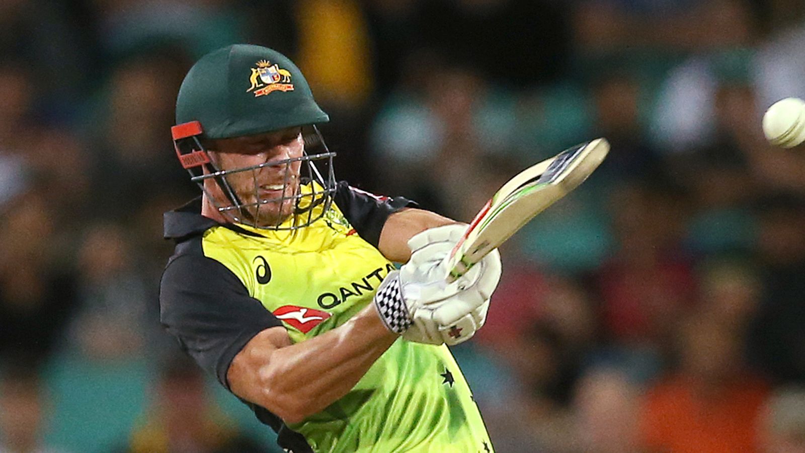 Chris Lynn requests Cricket Australia arrange charter ...