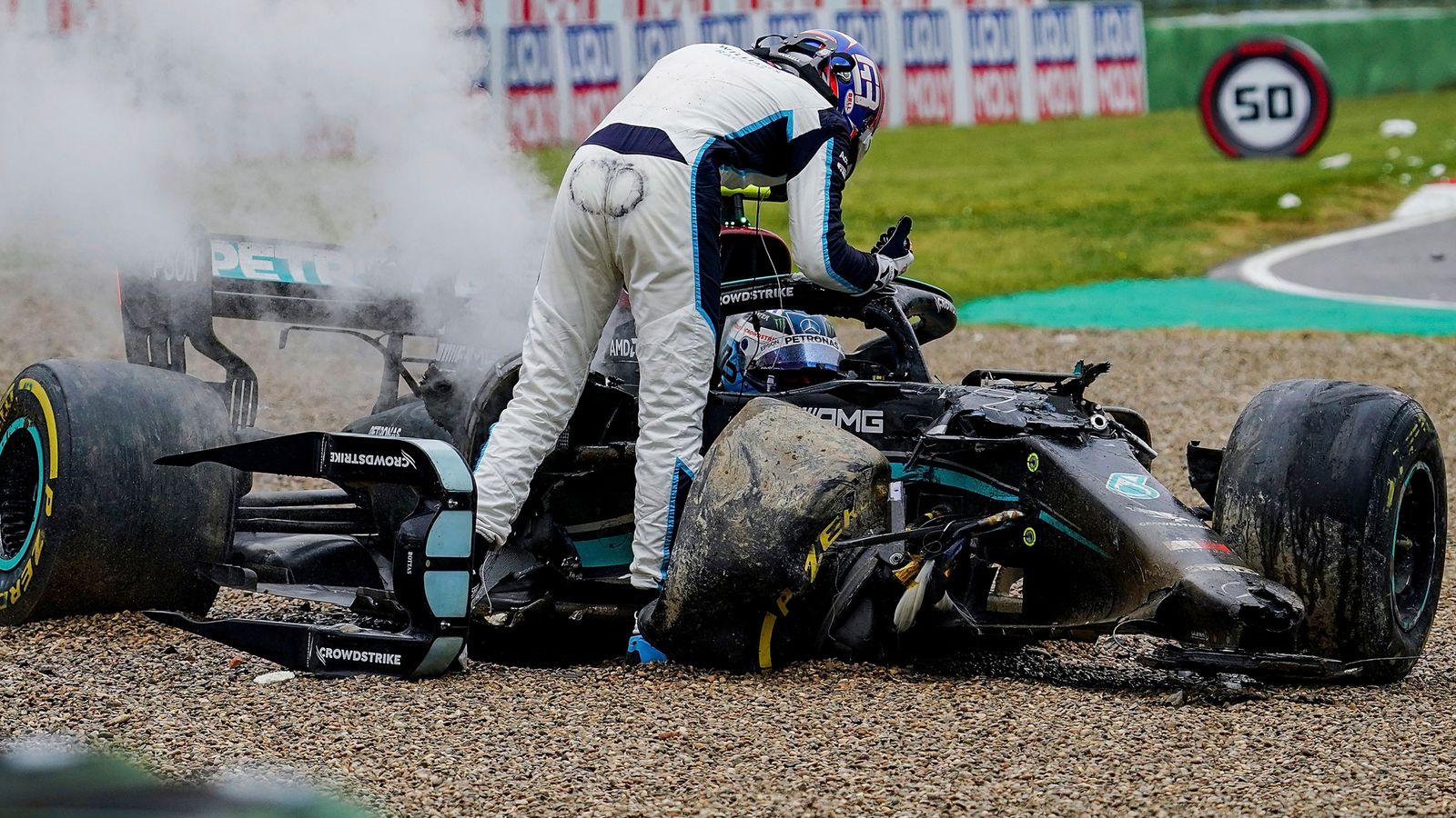 George Russell and Valtteri Bottas fall: Drivers blame each other for causing ‘dangerous’ Imola collision