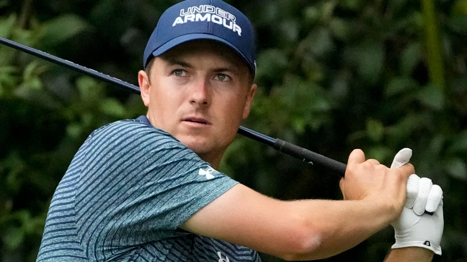 The Masters: Jordan Spieth ready to challenge for victory as Justin Thomas enjoys 'easy' day