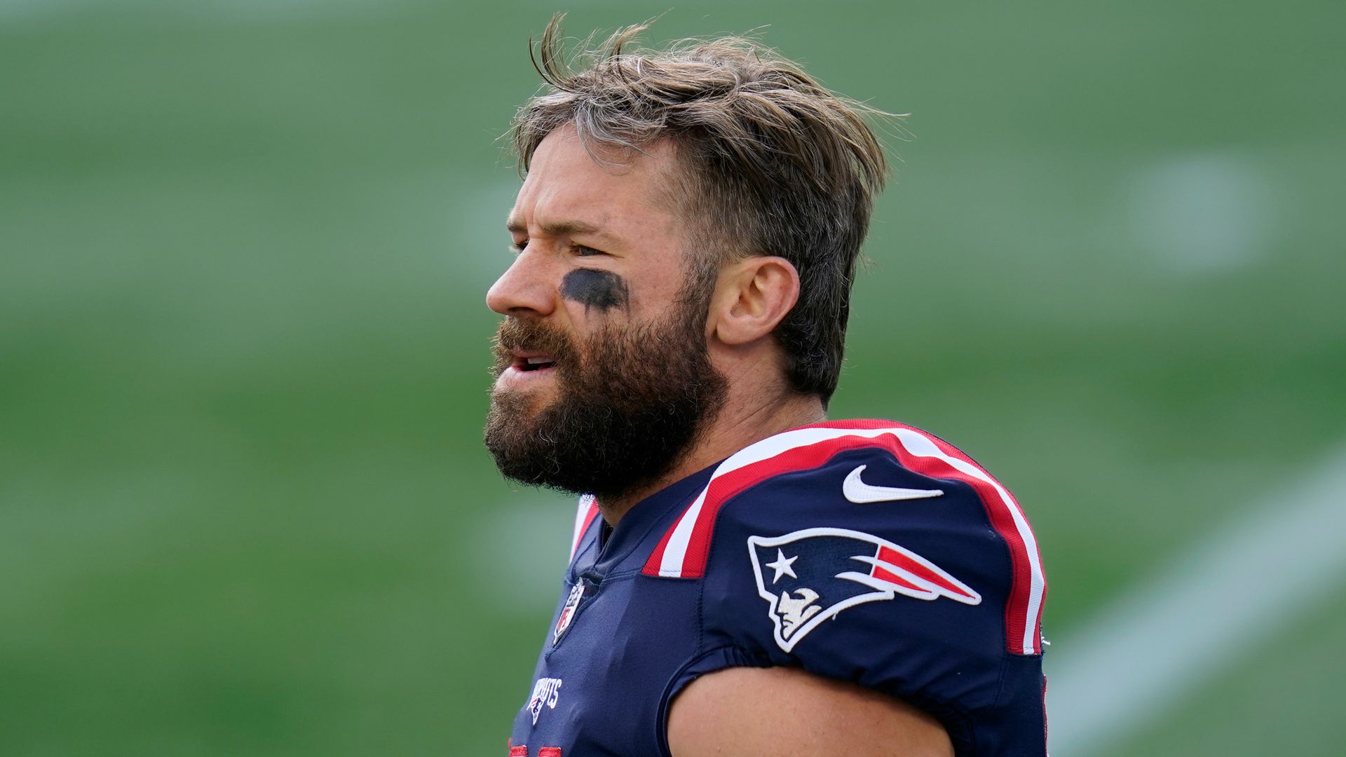 Edelman retires after Patriots release