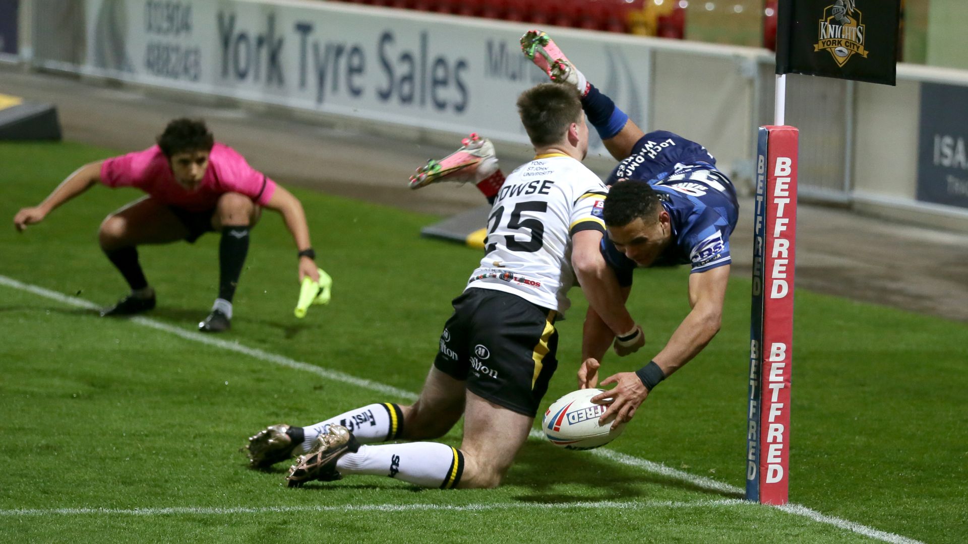 Wigan ease past York in Challenge Cup