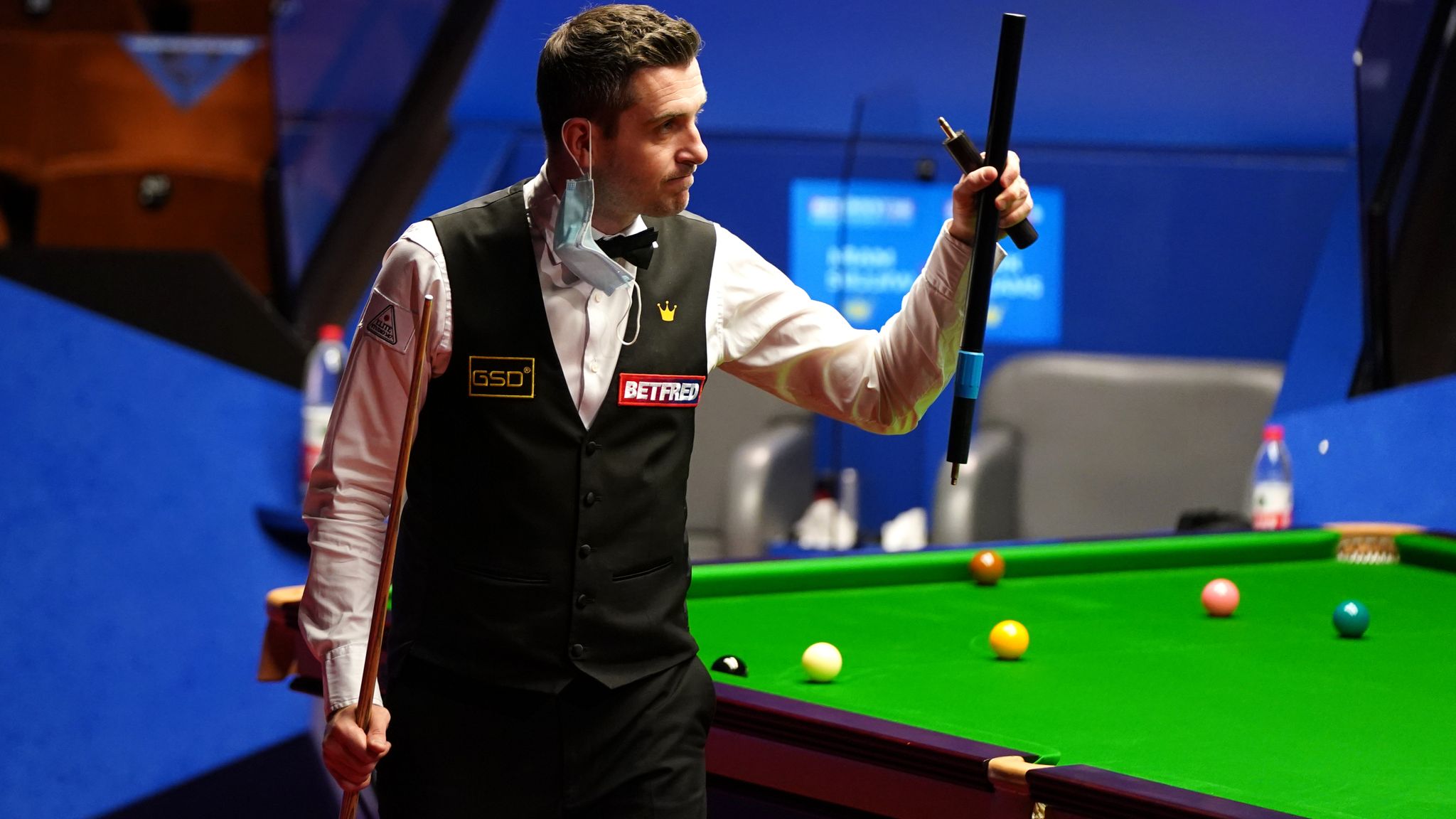 World Snooker Championship Kyren Wilson and Mark Selby through to semi- finals at Crucible Snooker News Sky Sports
