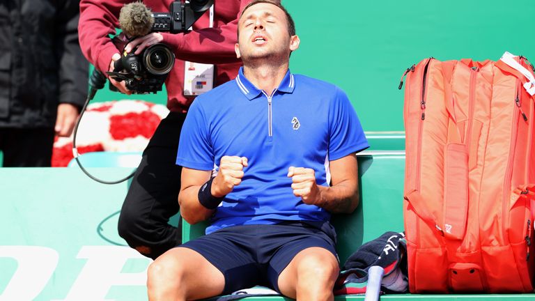 Evans célèbre la plus grande victoire de sa carrière contre Djokovic