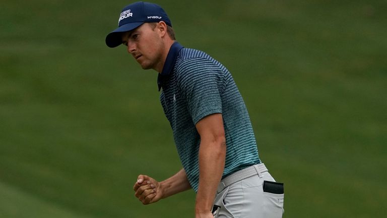 Spieth reacts after his birdie on the 10th 