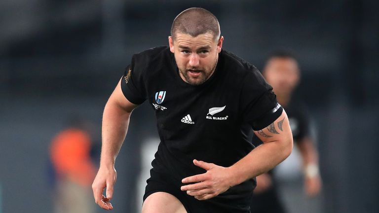 Hooker Dane Coles firmó un acuerdo con los All Blacks y New Wellington Hurricane