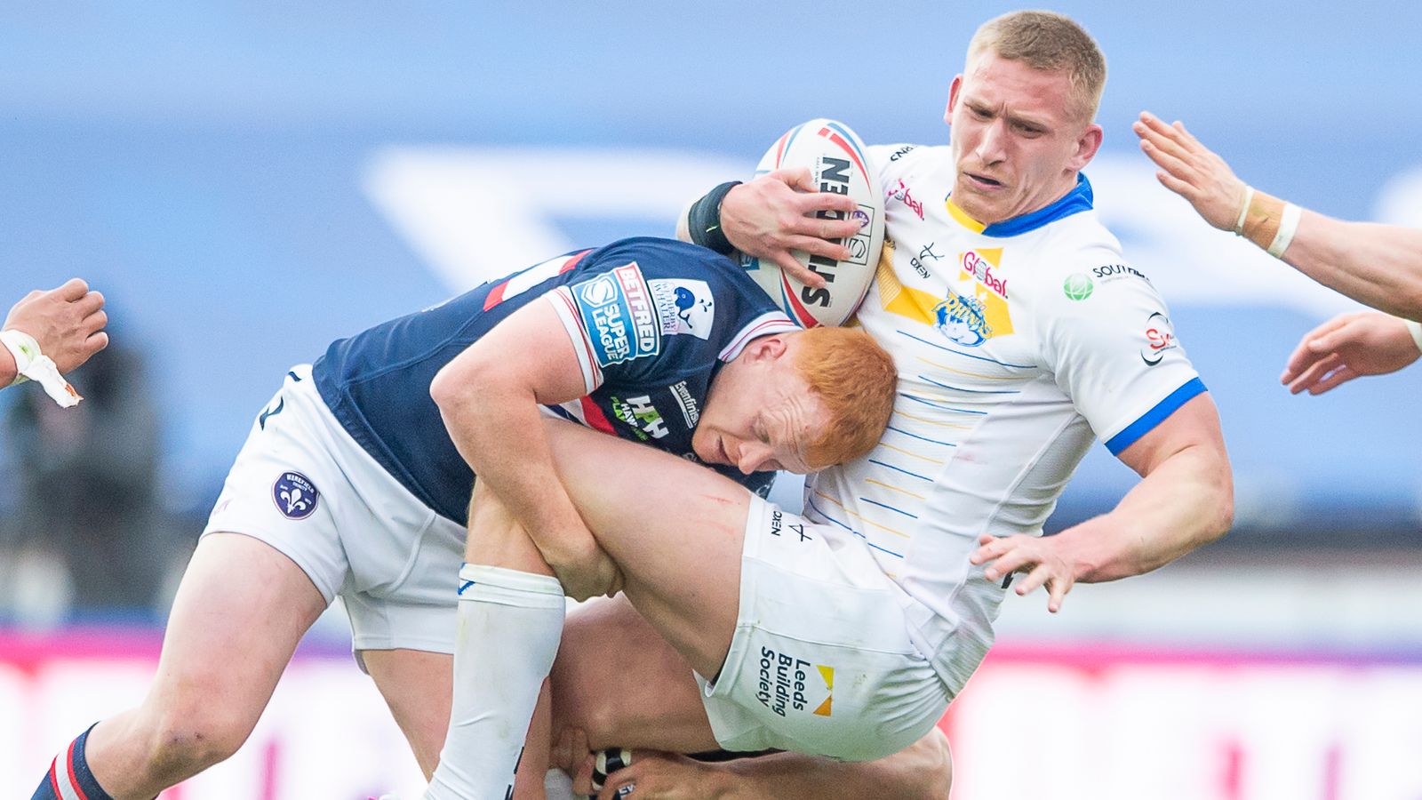 Super League Watch Leeds Rhinos vs Wakefield Trinity live