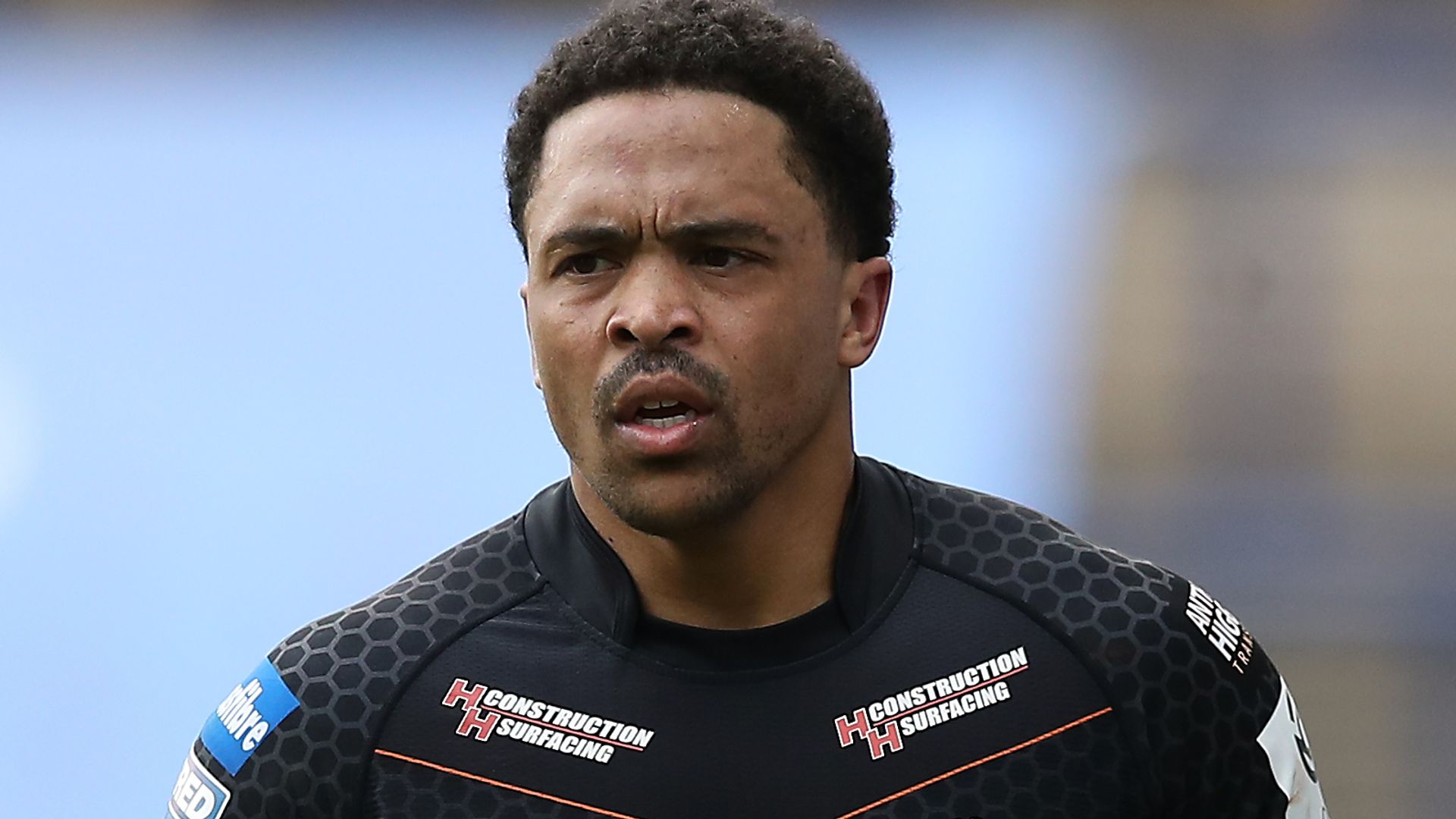 Turner agrees new deal at Castleford
