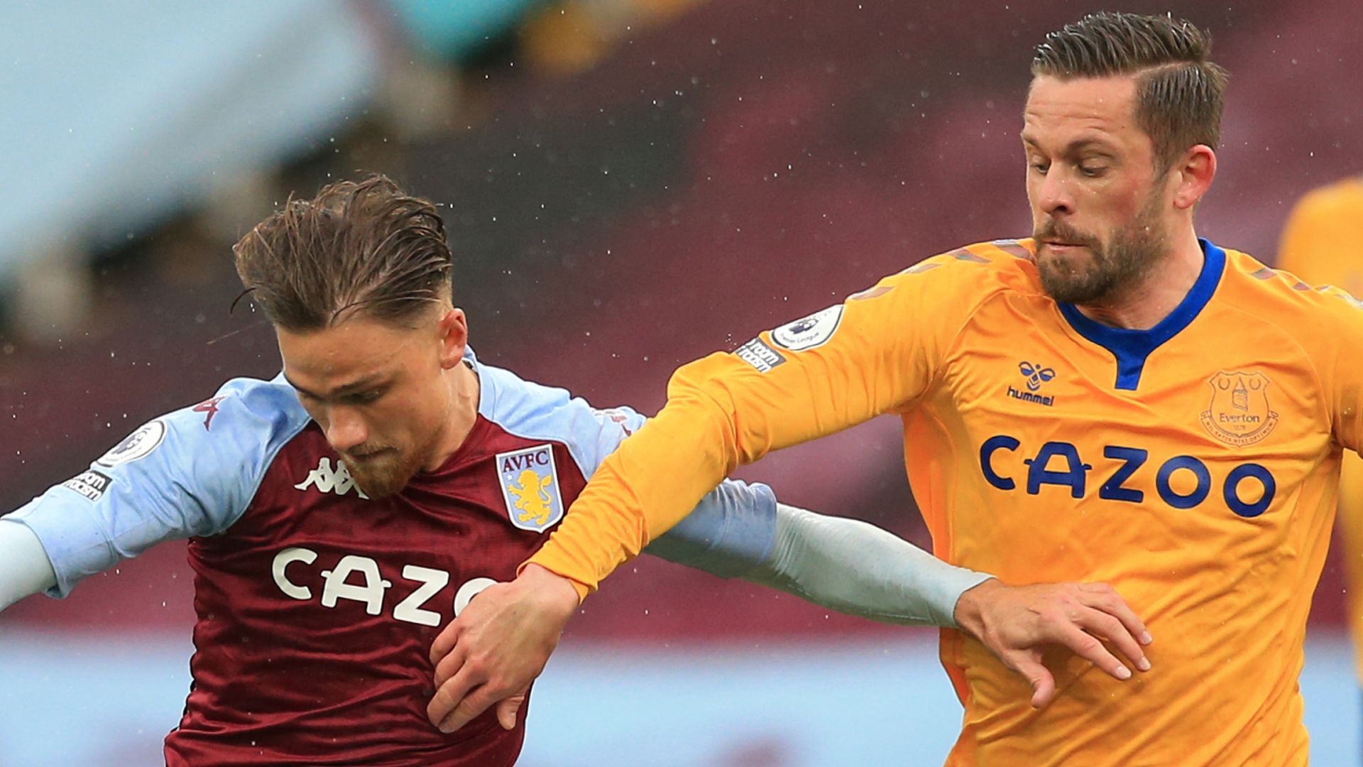 Mings misses great chance for Villa vs Everton LIVE!