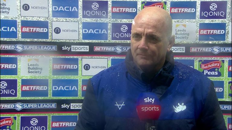 Leeds coach Richard Agar was left disappointed with his side after they failed to convert early chances as they lost 12-18 to Hull FC in the Betfred Super League.