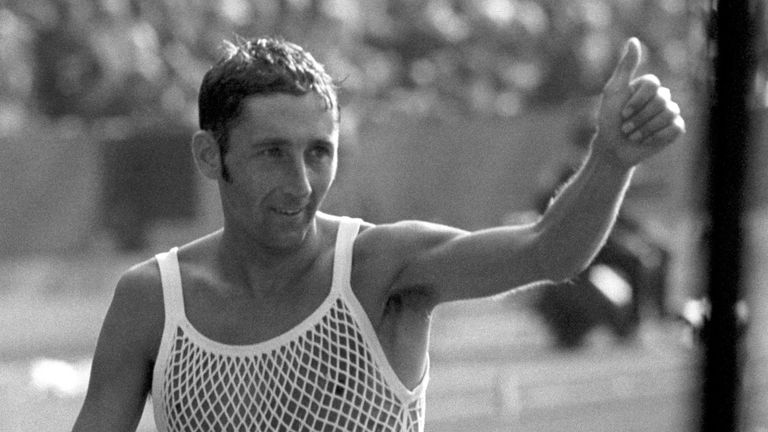 Marathon legend Ron Hill has died at the age of 82
