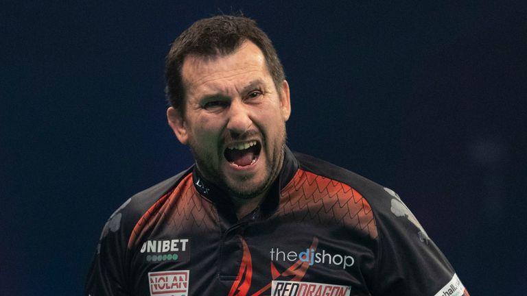 Jonny Clayton beat Jose de Sousa 11-5 to win the Premier League in his debut season