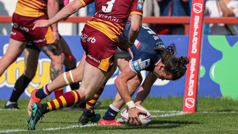 Wakefield's Liam Kay scored two tries in the victory, including the opener in the sixth minute 