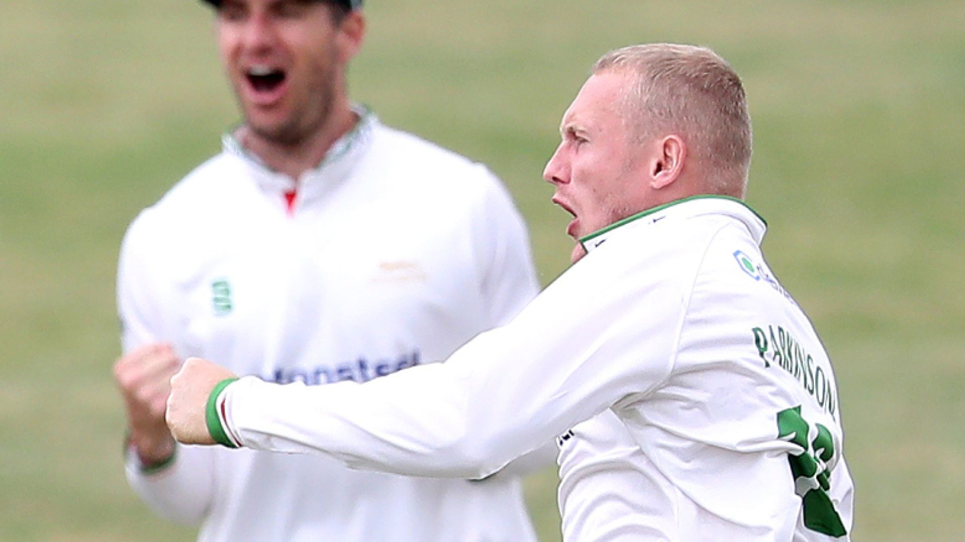 Foxes triumph again; Lancs lose unbeaten record
