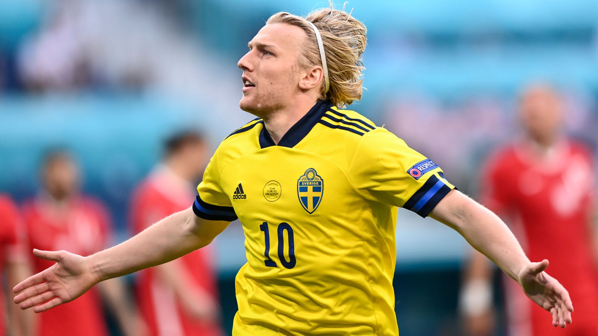 Sweden seal top spot in Group E; Poland out LIVE!