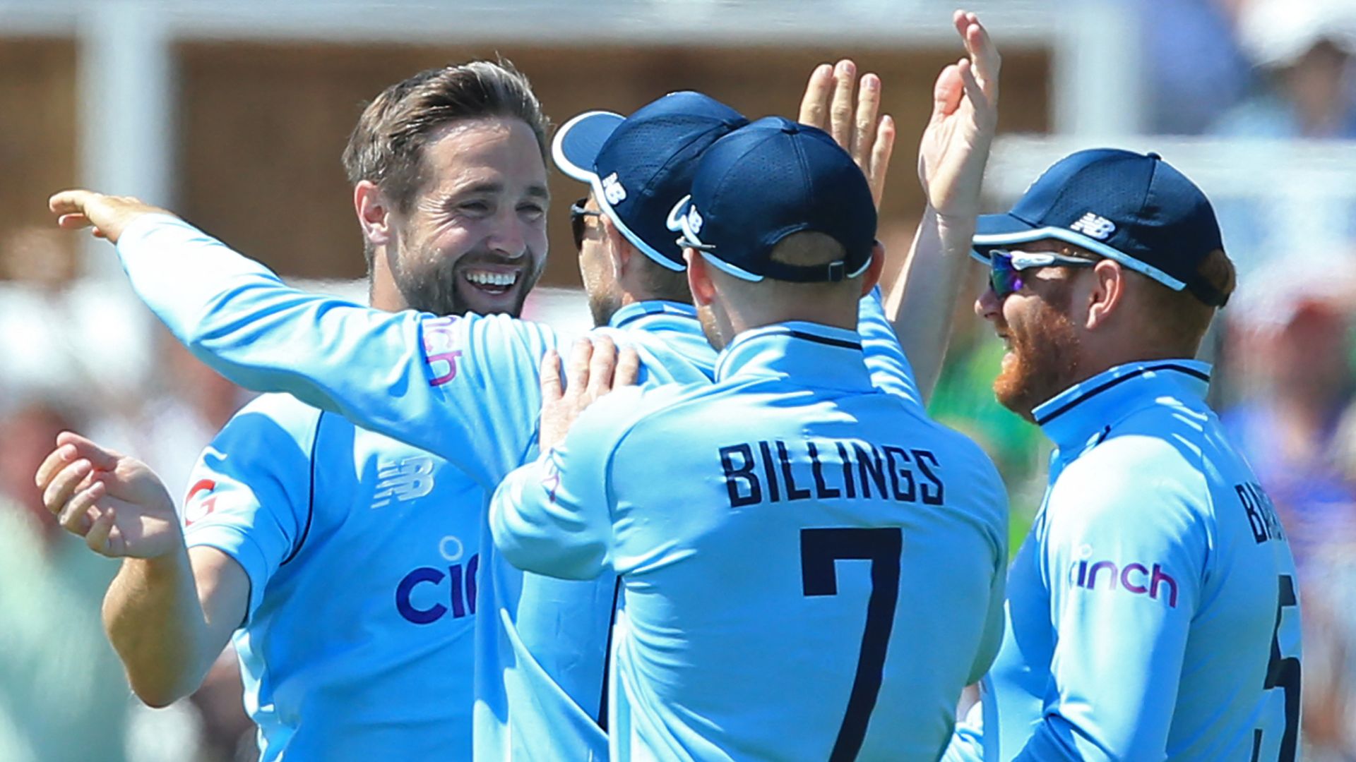 Woakes, Root take England to victory in first ODI