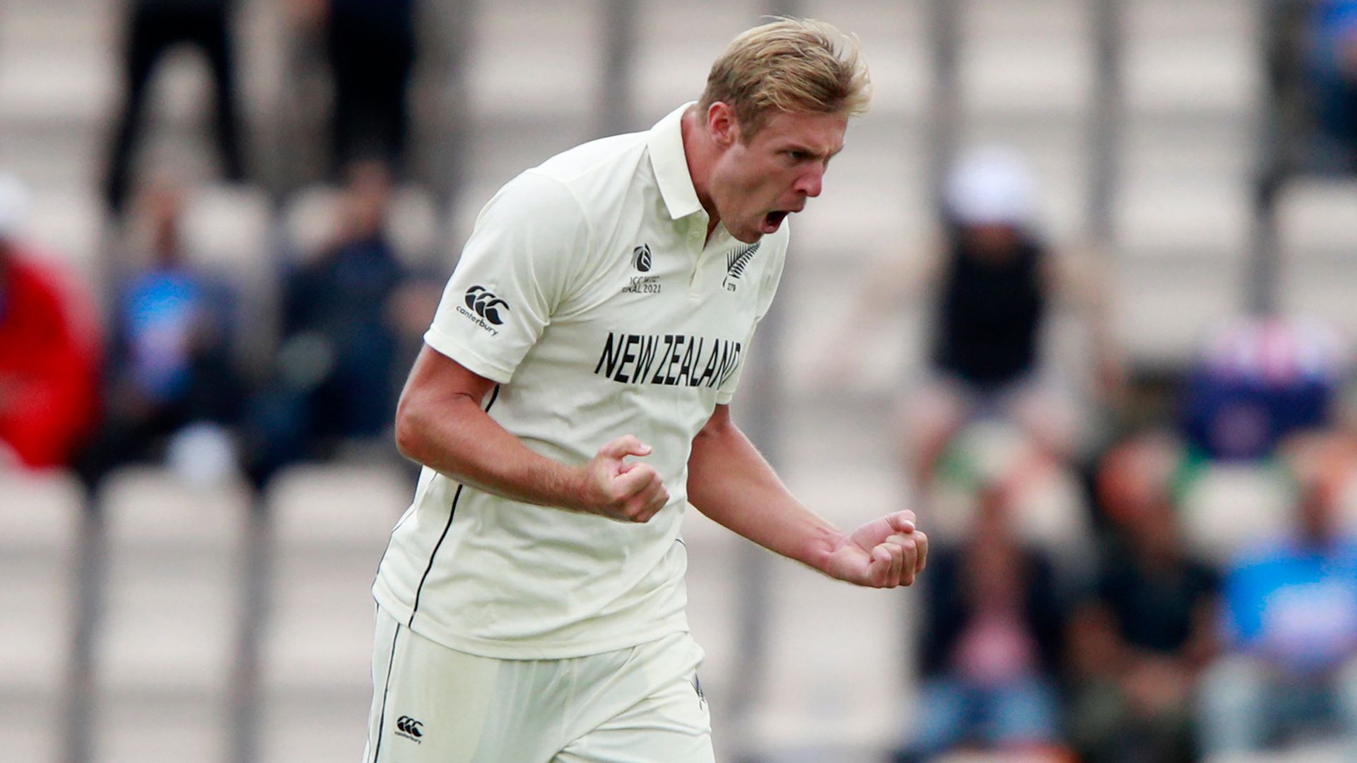 Jamieson stars to give New Zealand edge against India