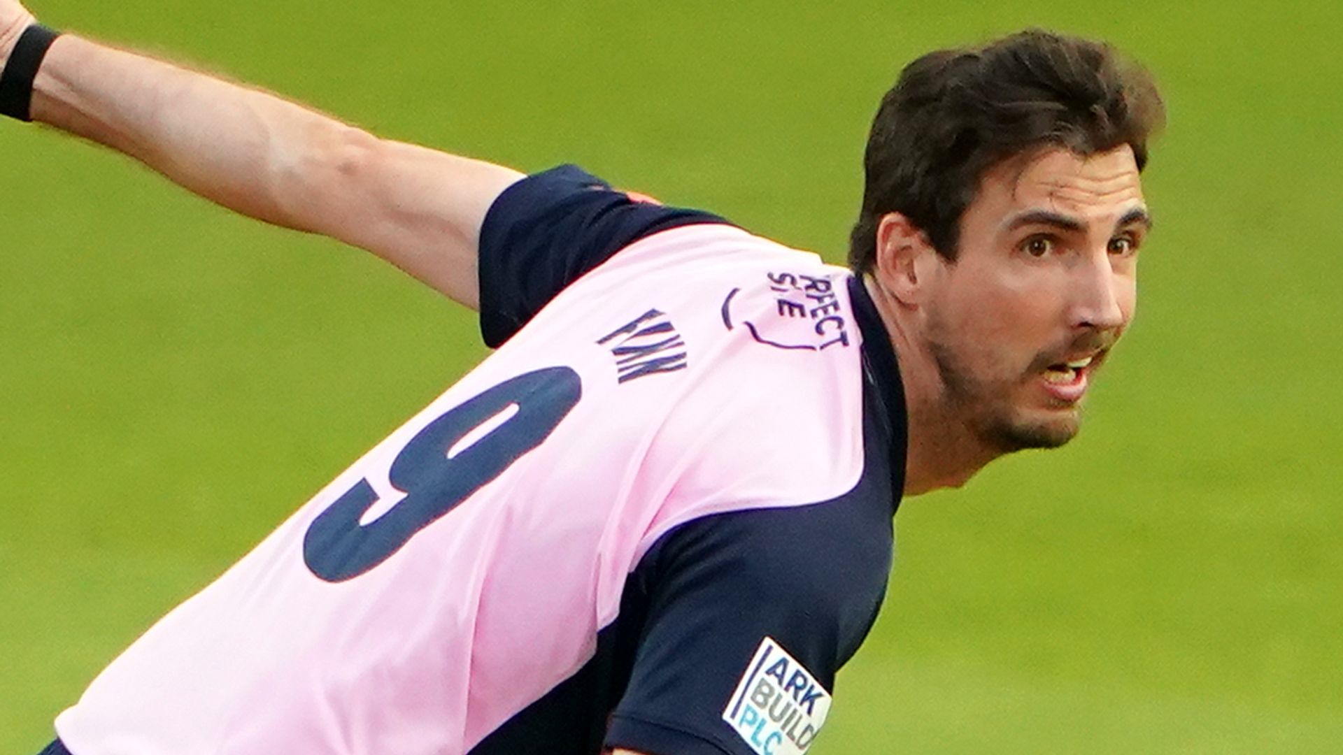 Finn to leave Middlesex and join Sussex