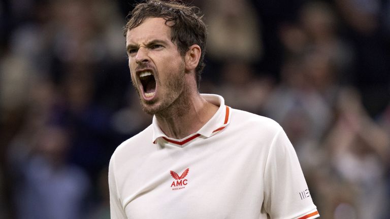 El instinto competitivo de Andy Murray se activó para derrotar a Nikoloz Basilashvili en cuatro sets el lunes de apertura en Wimbledon.