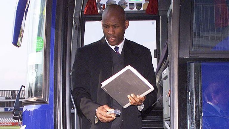 Ellery Hanley was the first Super League coach to go in 2000, having won the Grand Final with St Helens five months previous 