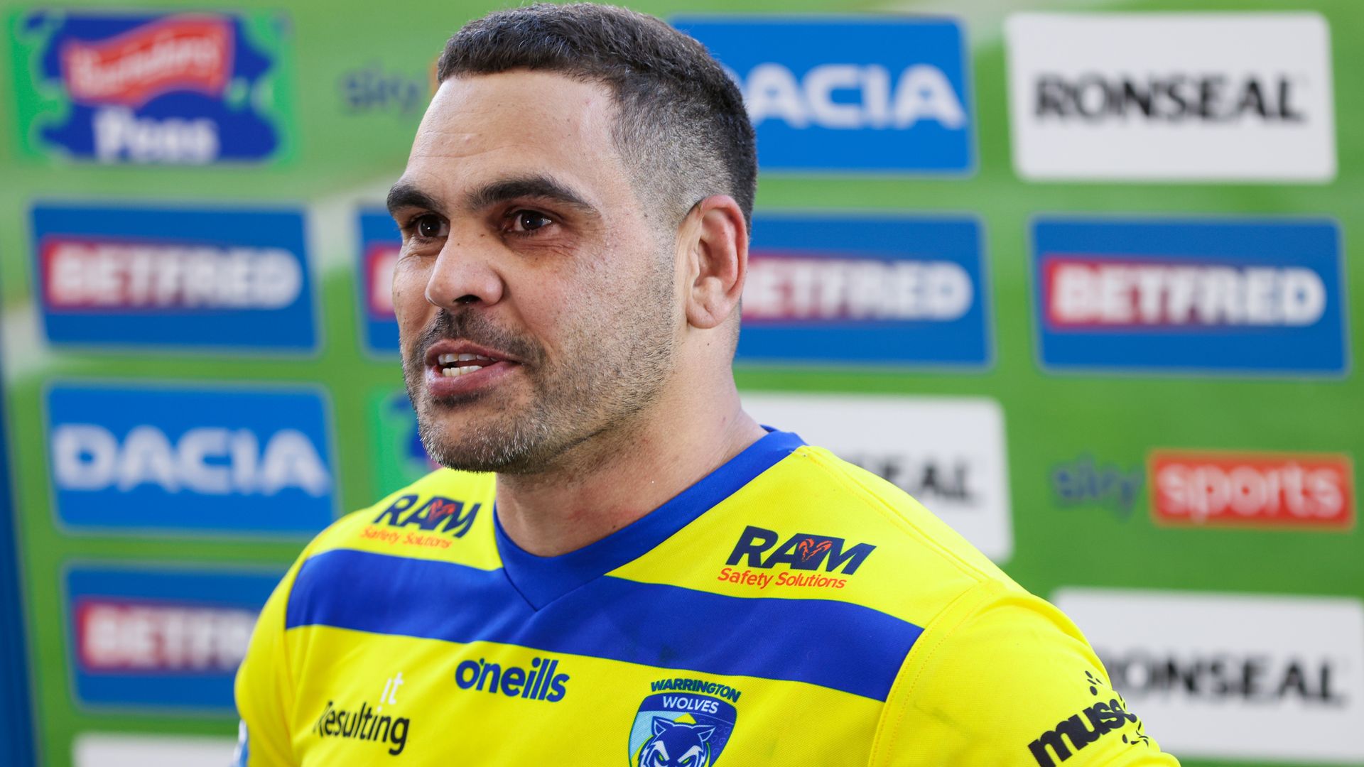 Inglis released from Wolves contract